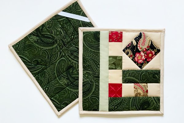 Set of Pot Holders/Trivets in holiday colors