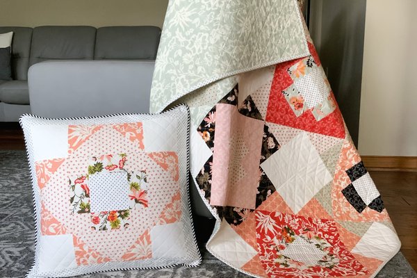 Meadowland Quilt with large matching pillow