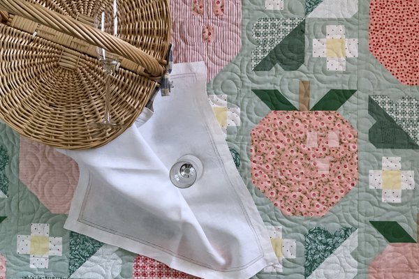 Pineberry Quilt