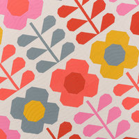 Hello Spring Quilt Pattern, Traditionally Pieced, Advanced Beginner Sewist, Pen + Paper Patterns (Paper Pattern)