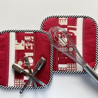 Red Quilted Potholder Set, Retro Kitchen Hot Pads